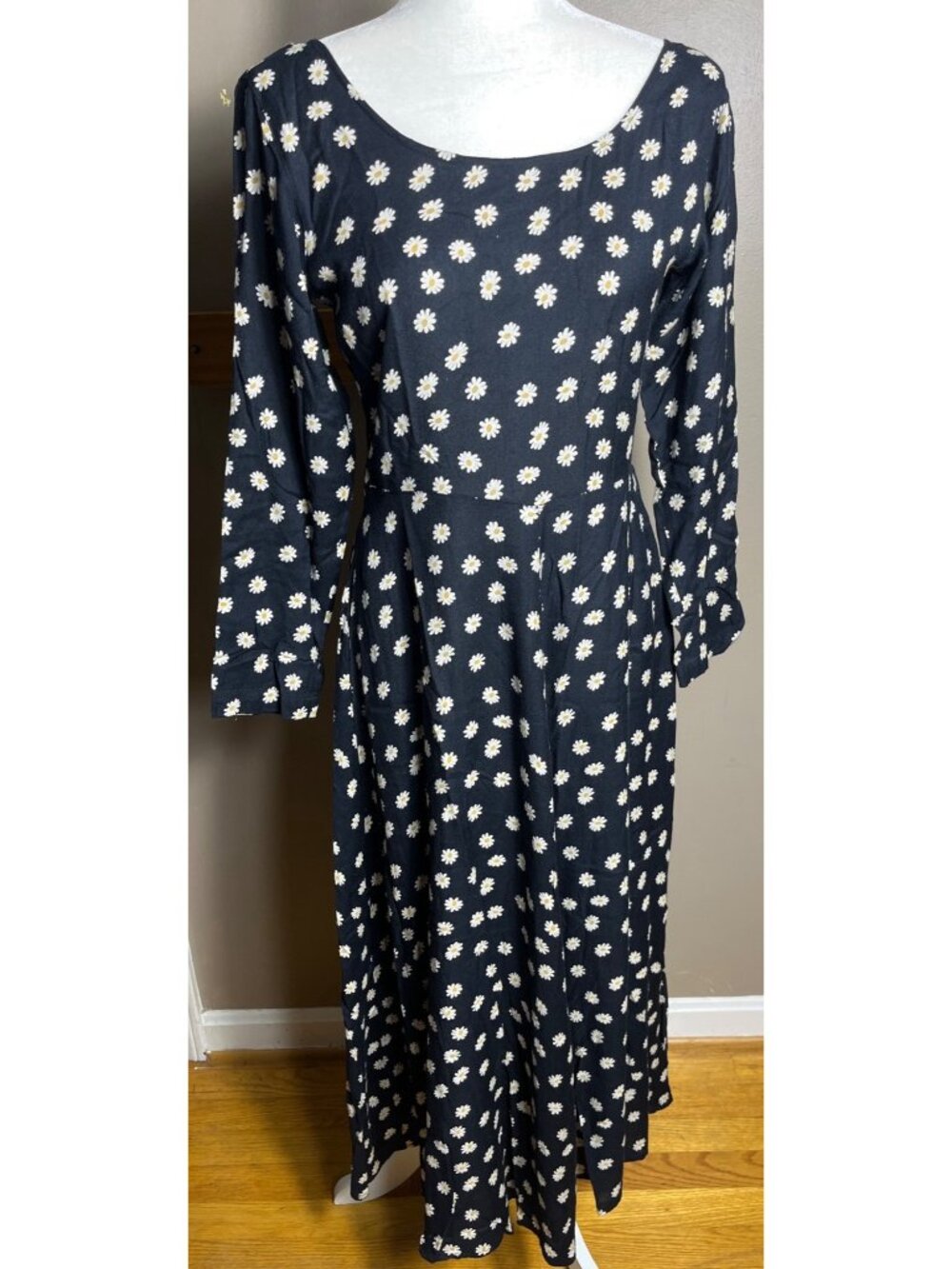 90s Style Grunge Midi Dress Black Daisy Print A-line Pockets Whimsigoth Wom 6 - Picture 3 of 10